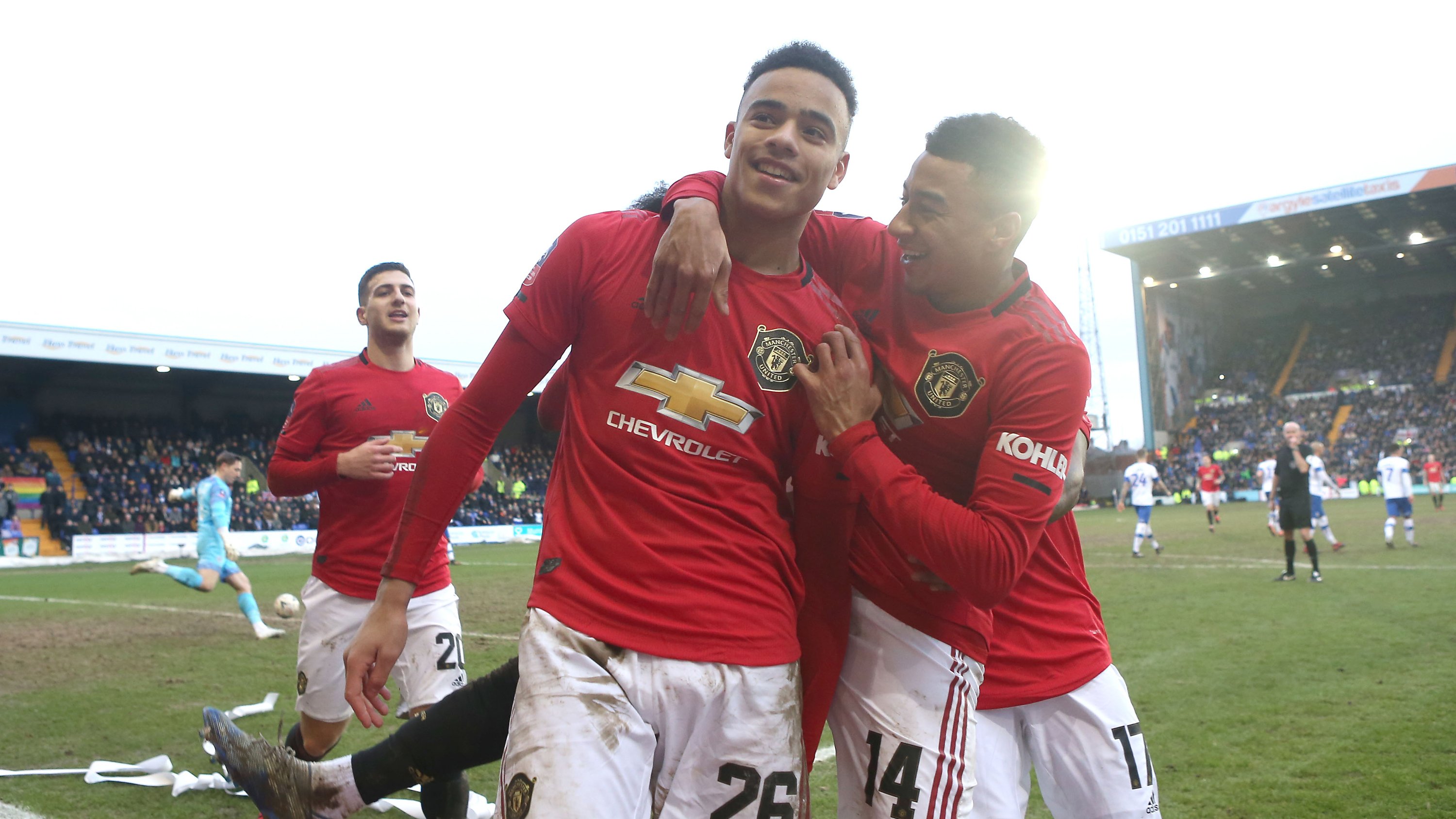 Hasil Pertandingan Sepak Bola Eropa: MU dan City Pesta Gol, Inter Gagal Dekati Juventus