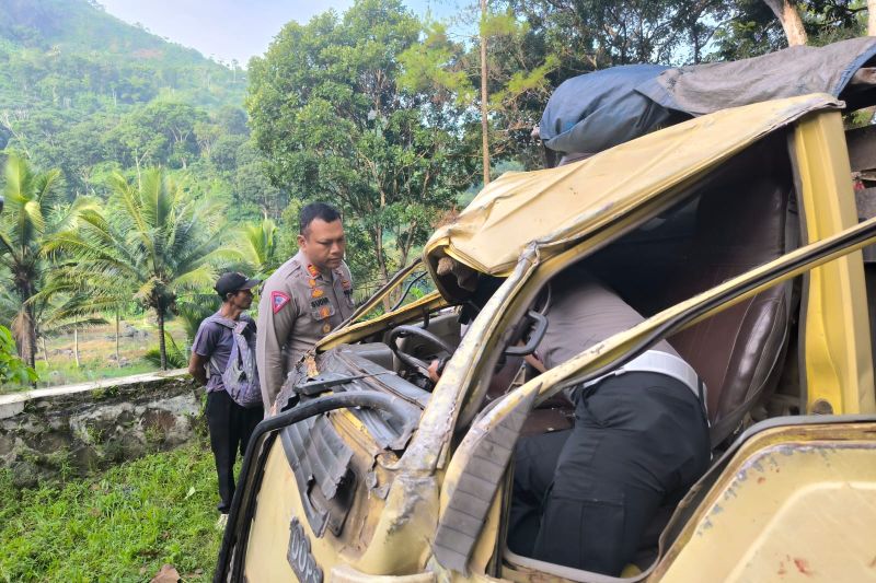Kecelakaan Maut Truk Peziarah di Bandung Barat: 5 Tewas 23 Luka-Luka