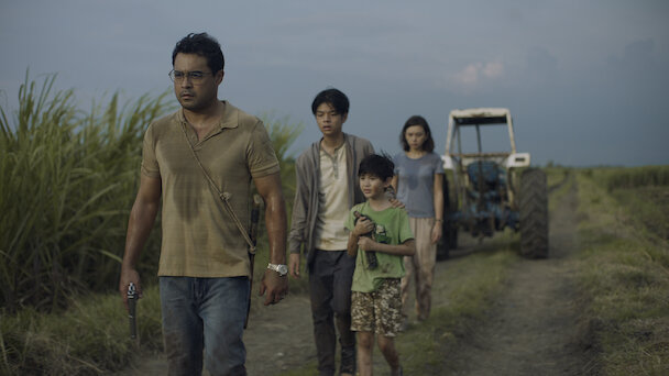 'Outside', Film Zombie Pertama Filipina Penuh Isu