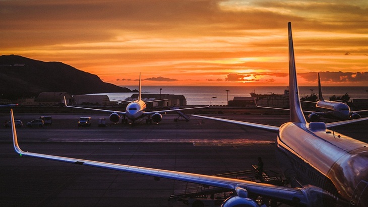 Tips Mudah Mengatasi Efek Jet Lag