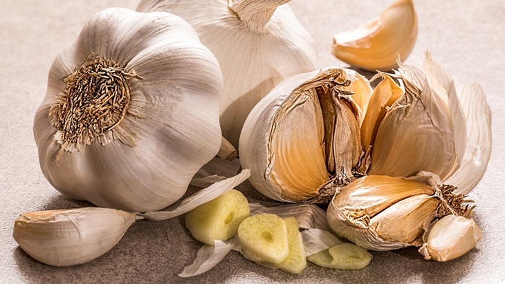 Bawang putih. (Foto: Pixabay/stevepb)