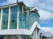 Pesawat Lion Air Tabrak Atap Garbarata Bandara Mopah Merauke
