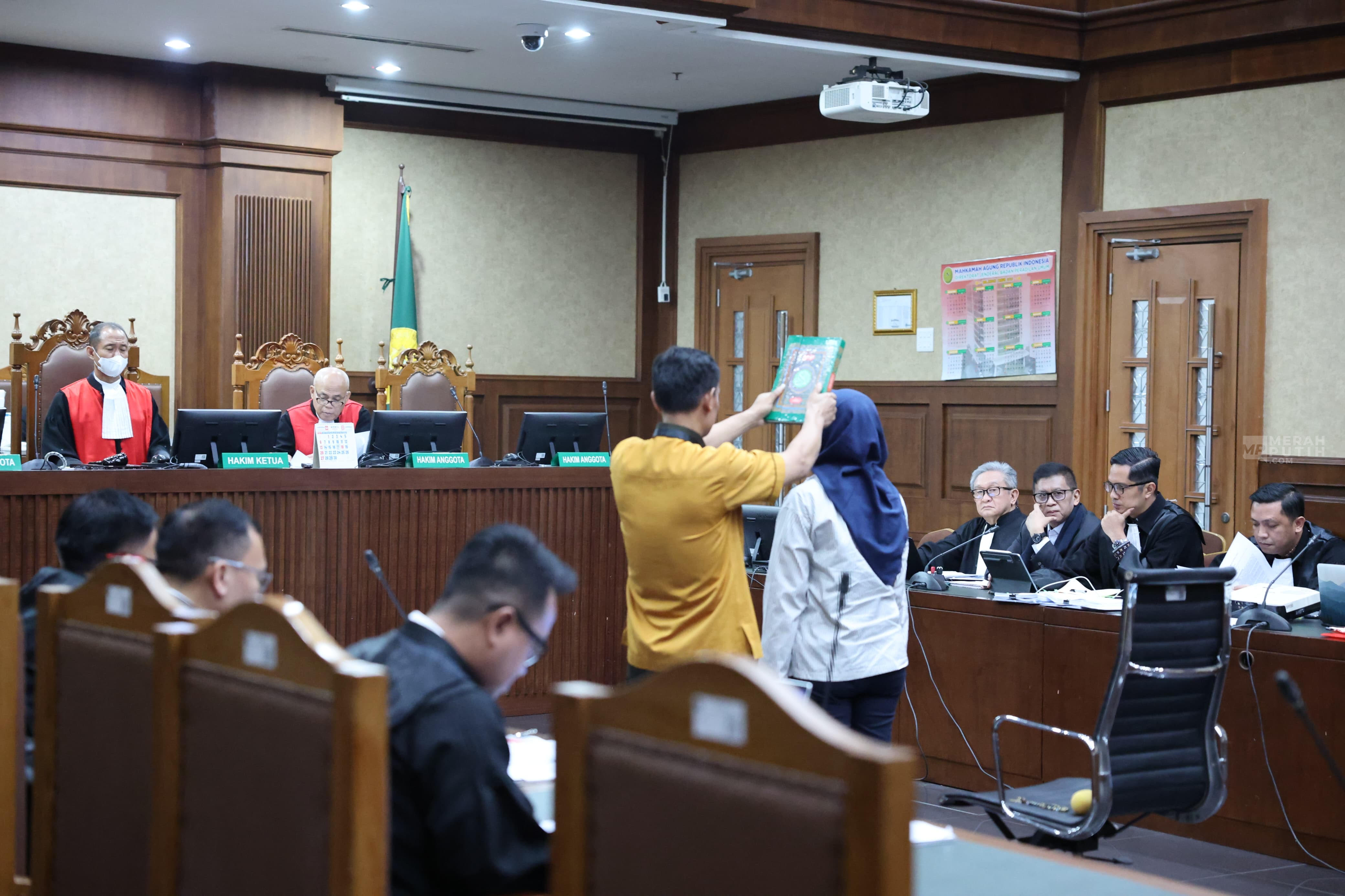 Riezky Aprilia Tak Tahu Pramono Anung Pernah Digantikan Eva Sundari