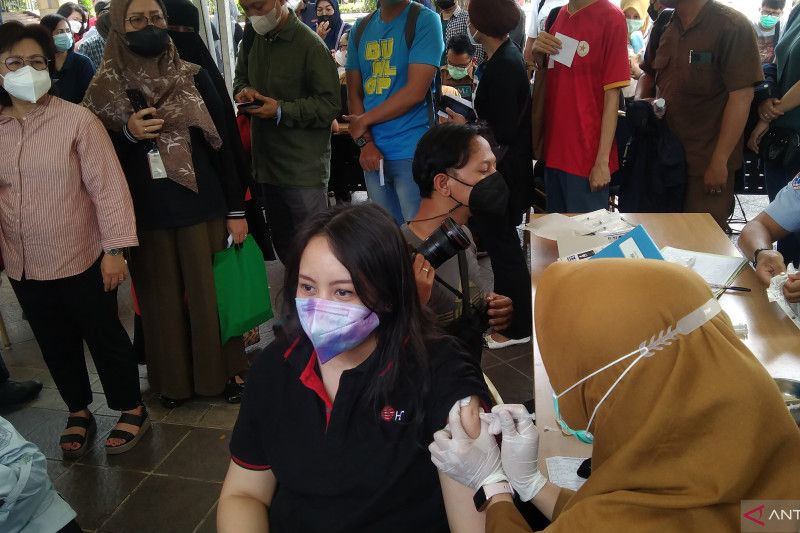Percepat Booster, Dinkes DKI Siapkan 150 Ribu Dosis Vaksin COVID-19