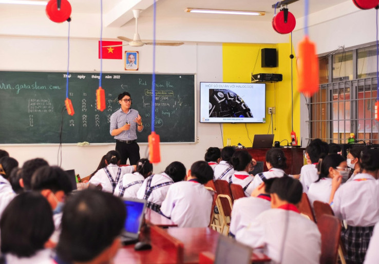 Sekolah Swasta Gratis di Jakarta Haram Tarik Biaya Apa Pun, Termasuk SPMB