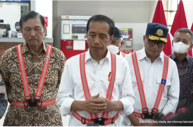 Revitalisasi Stasiun Manggarai Tahap 2 Rampung 2025, Jokowi Ungkap Kendalanya