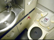 Jangan Lakukan Hal ini di Toilet Pesawat