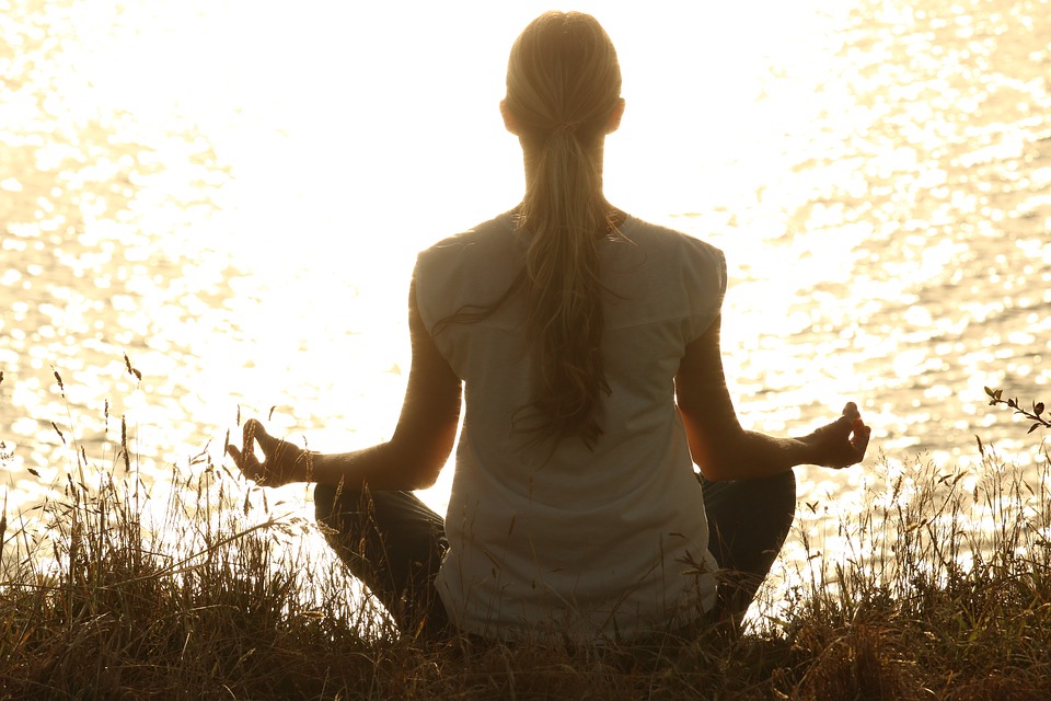 Meditasi sangat bermanfaat (Sumber: pixabay/pexels)