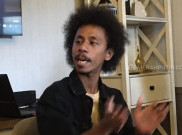 Cerita Kesederhanaan Di balik Lagu 'Komang' Karya Raim Laode