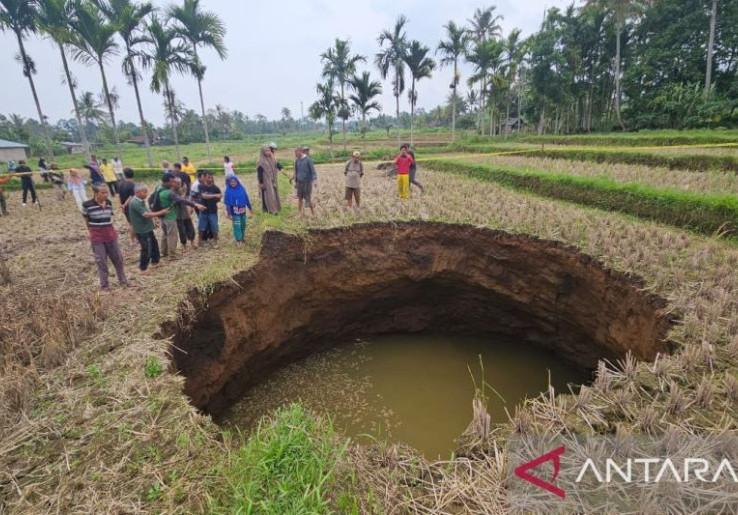 Ramai Isu Air Sinkhole Berkhasiat di Limapuluh Kota, Badan Geologi Beri Peringatan