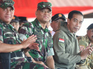 Jokowi Menyaksikan Latihan PPRC TNI Di Natuna