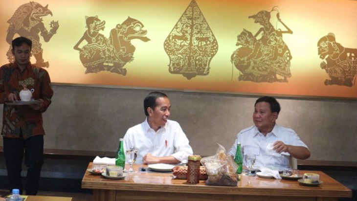 Jokowi dan Prabowo saat santap siang. (Antaranews)