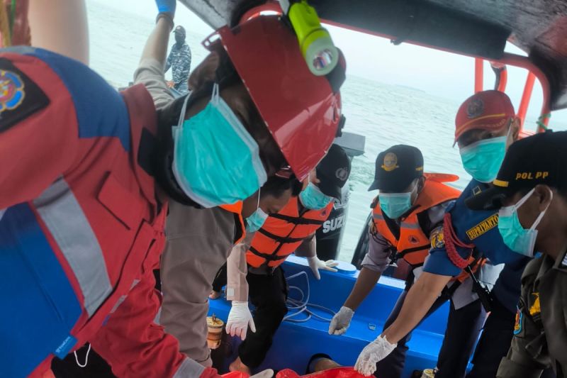 Jasad Pria Tanpa Identitas Ditemukan Mengapung di Pulau Untung Jawa, Polisi Lakukan Penyelidikan
