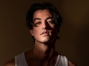   ‘Elijah Would!’, EP Penuh Cinta dari Elijah Woods