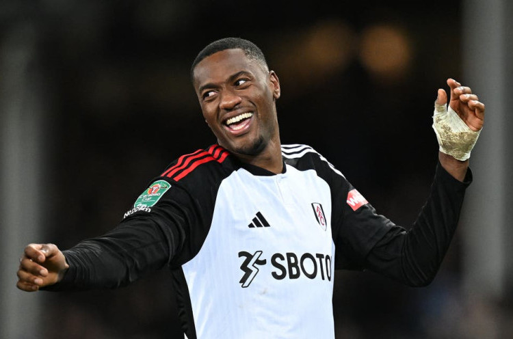 Arne Slot Akan Menjadi Pelatih Liverpool, Bek Tengah Jadi Buruan Pertama
