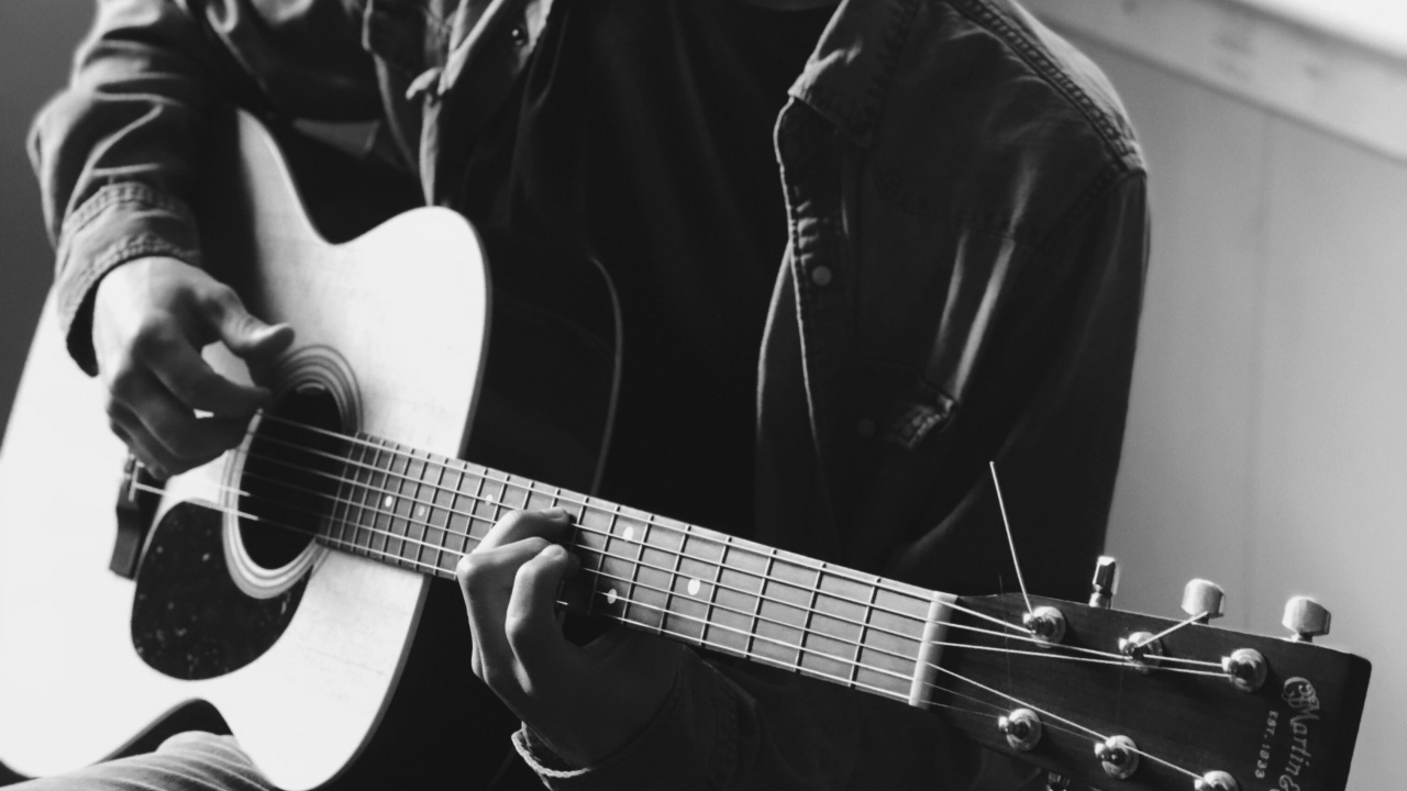 DEABDIL Ungkap Keberanian Cinta Polos lewat Lagu 'mejikuhibini (LOPE) u'