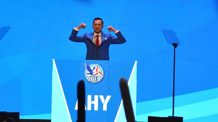 Spanduk Khofifah-AHY Bertebaran di Jawa Timur, Begini Reaksi Panwaslu