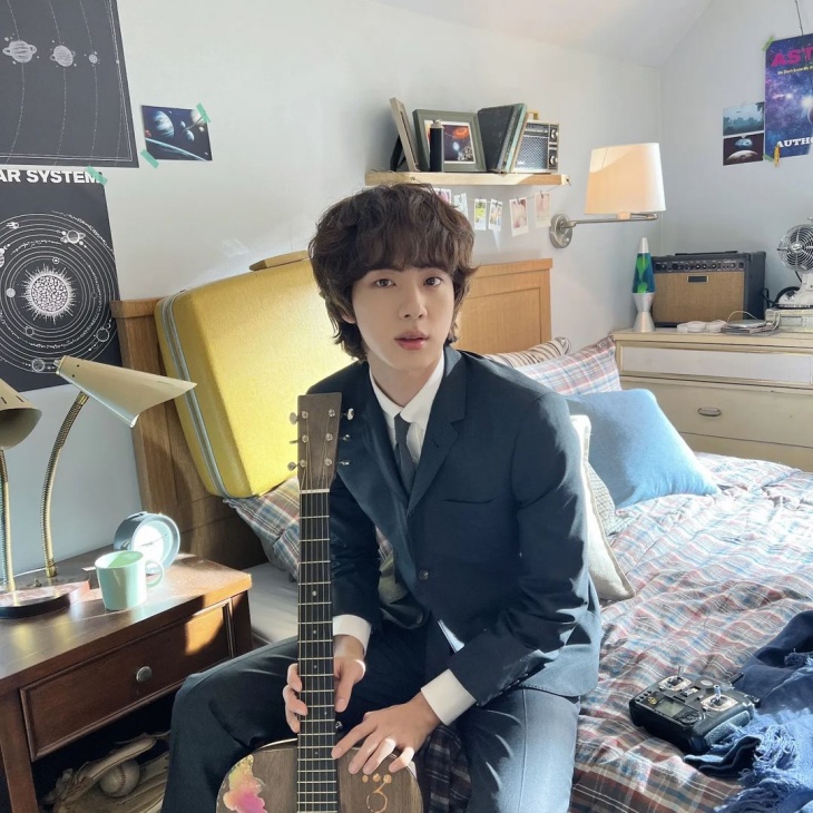 Jin BTS akan Mulai Wajib Militer Desember 2022