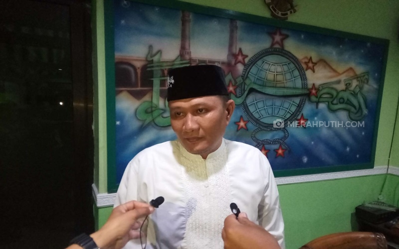 Nahdliyin Solo Adakan Salat Gaib, Ketua PCNU Solo Ungkap Kebiasaan Mbah Moen Setiap ke Solo