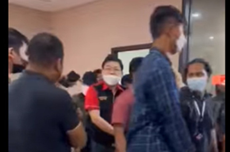 Jaksa Eksekusi Alvin Lim di Gedung Bareskrim Dibawa ke Rutan Salemba