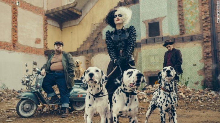 Penampilan Emma Stone di Cruella (Foto: Disney)