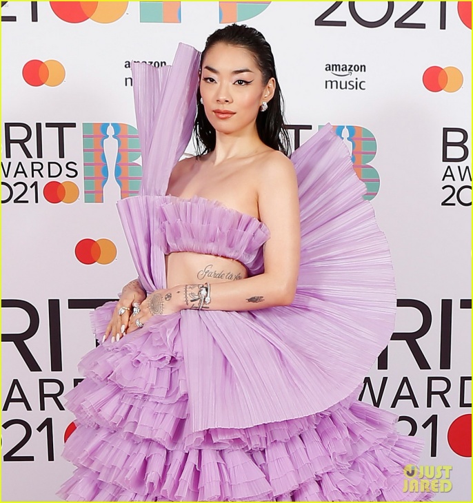 Rina Sawayama. (Foto Just Jared)