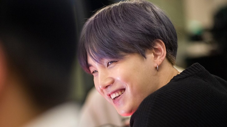 Begini Kondisi Terakhir Suga BTS Pascaoperasi