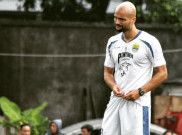 Didepak Persib, Bomber Gaek Indonesia Gabung Klub Belanda
