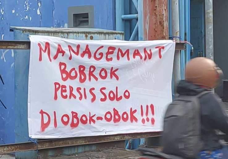 Pasoepati: Manajemen Bobrok, Persis Solo Diobok-obok!