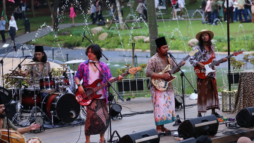 Lorjhu Tutup Art Jakarta Gardens 2024 dengan 'Mator Sakalangkong' 