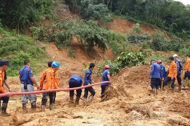 Bantuan Asing untuk Bencana Sumatra Belum Dibuka, Komisi I DPR: Indonesia Mampu Berdiri di Atas Kaki Sendiri