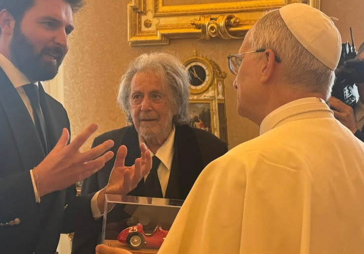Al Pacino Jadi Aktor Pertama yang Bertemu Paus Leo XIV dalam Pertemuan Khusus