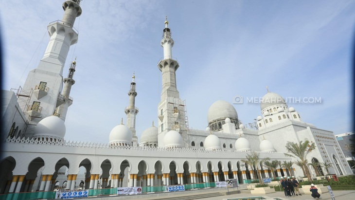 Progres Masjid Hadiah Pangeran UEA Capai 91,2 Persen Jelang Diresmikan Jokowi