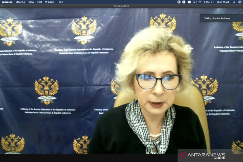 Duta Besar Rusia untuk Indonesia, Lyudmila Vorobieva dalam konferensi pers Kedubes Rusia yang digelar dari Jakarta, Rabu (22/9/2021). (ANTARA/Aria Cindyara)