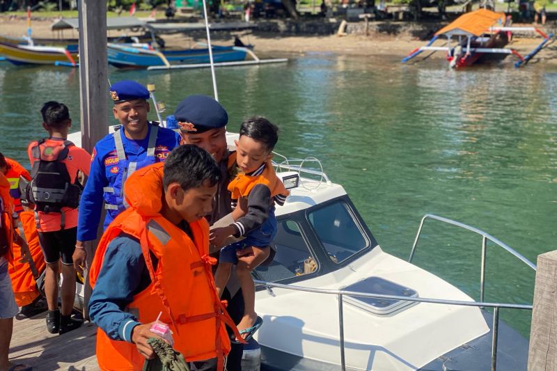 Kapal Kandas Dekat Pelabuhan Gilimanuk, Cuaca Buruk Intai Selat Bali Jelang Musim Mudik