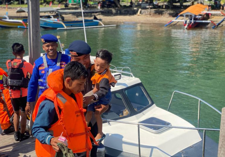 Kapal Kandas Dekat Pelabuhan Gilimanuk, Cuaca Buruk Intai Selat Bali Jelang Musim Mudik