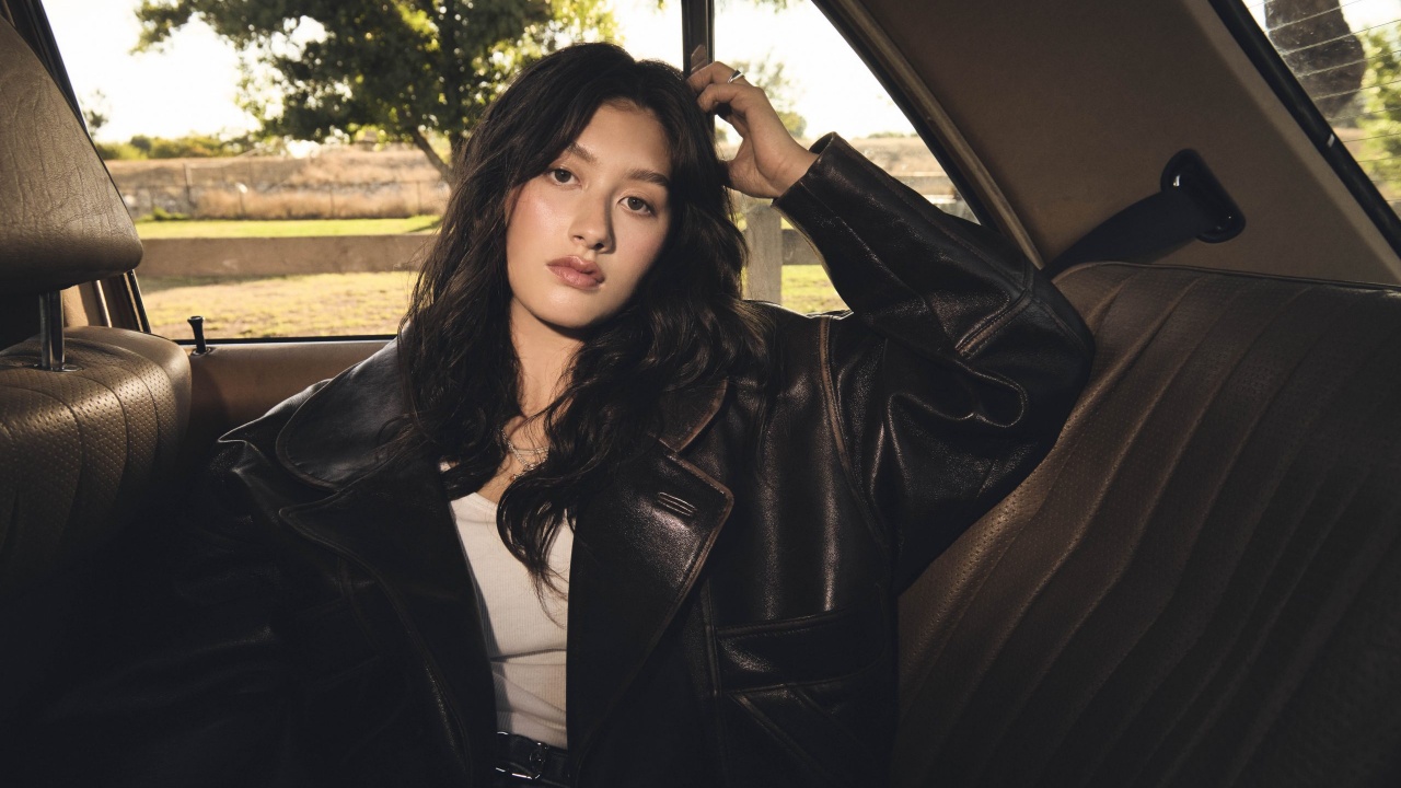 Jade LeMac Rayakan Sisi Rapuh Manusia Lewat EP 'It’s Always at Night'