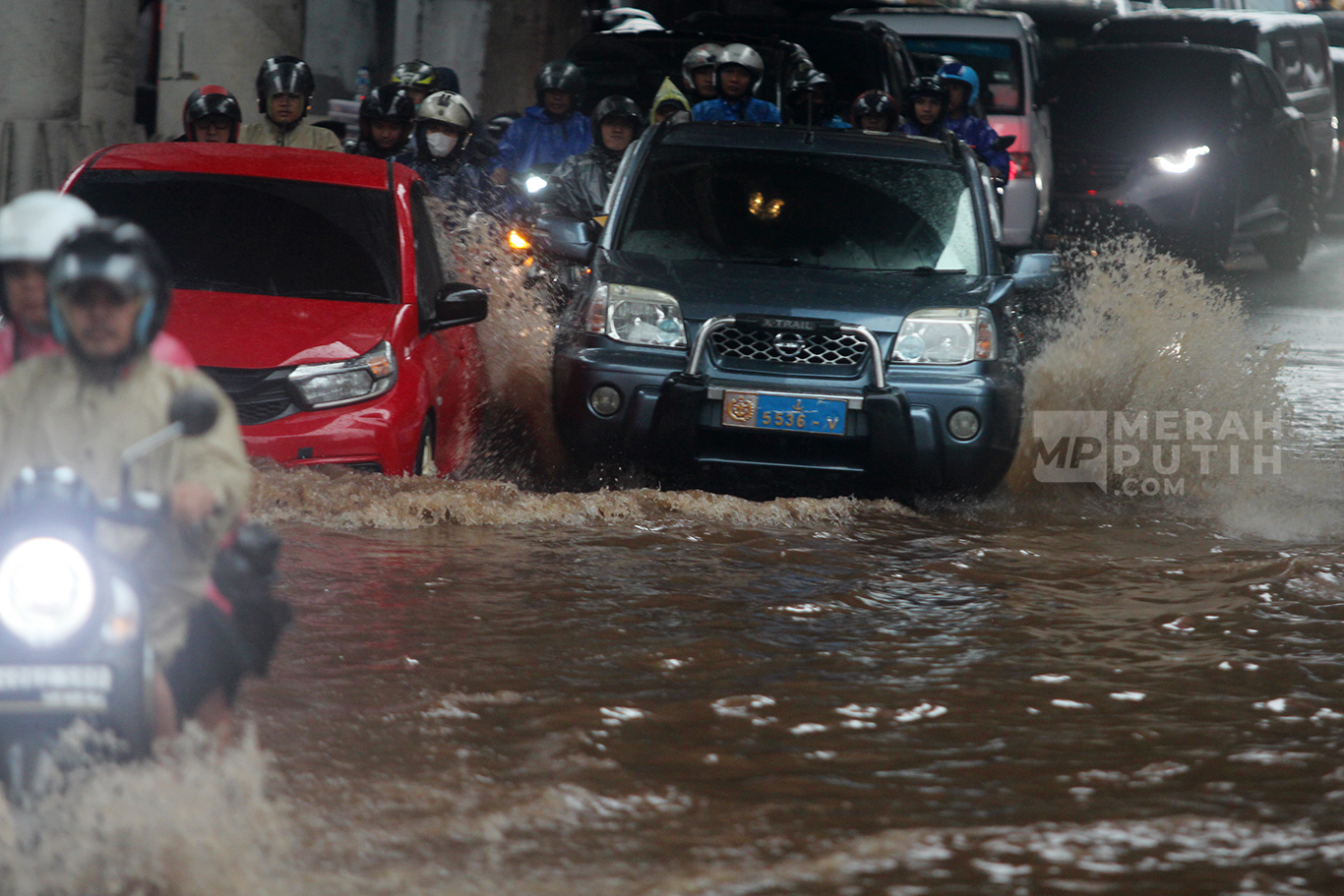 Atasi Banjir di Jakarta, Dinas SDA Diminta Perbanyak Embung Hingga Pompa