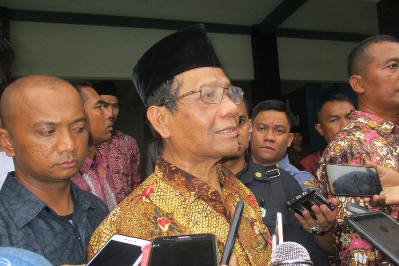 Menko Polhukam: Tidak Boleh Ada Sweeping Saat Natal
