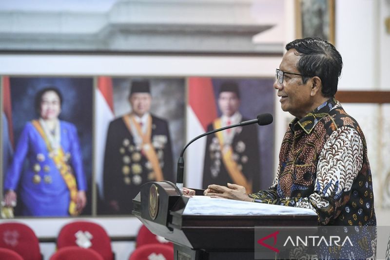 MK Hapus PT 4%, Mahfud Sindir Partai Dapat 2% Jangan Mimpi Masuk DPR
