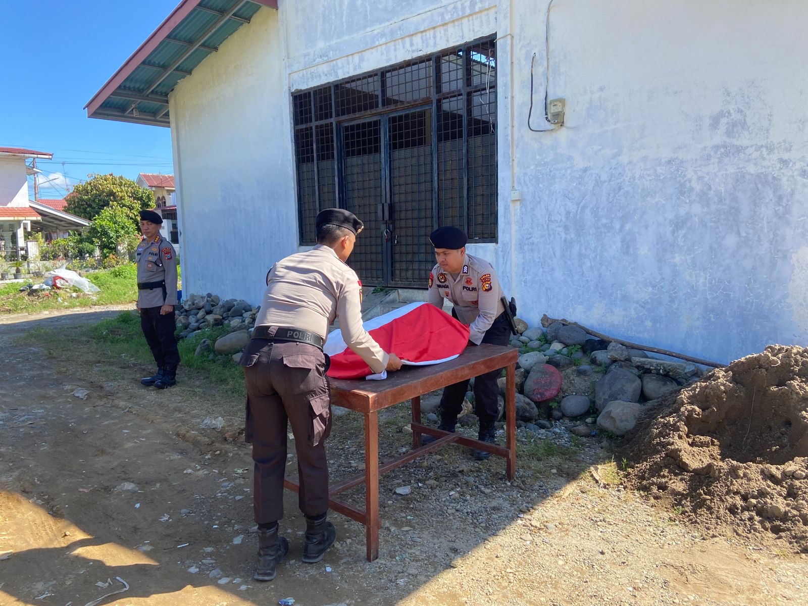 Gugur saat Bertugas, Anjing K-9 Polda Riau Mati dalam Pencarian Korban Bencana Alam di Agam, Sumbar