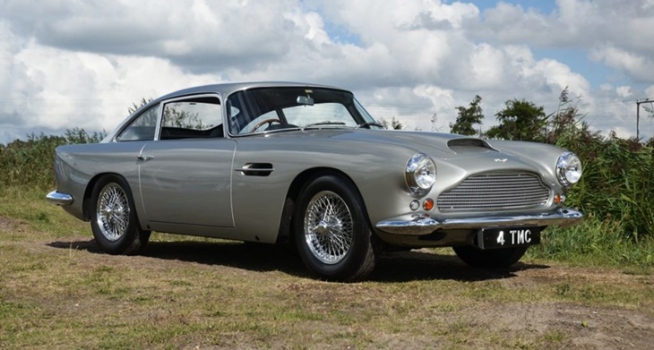 aston martin DB4