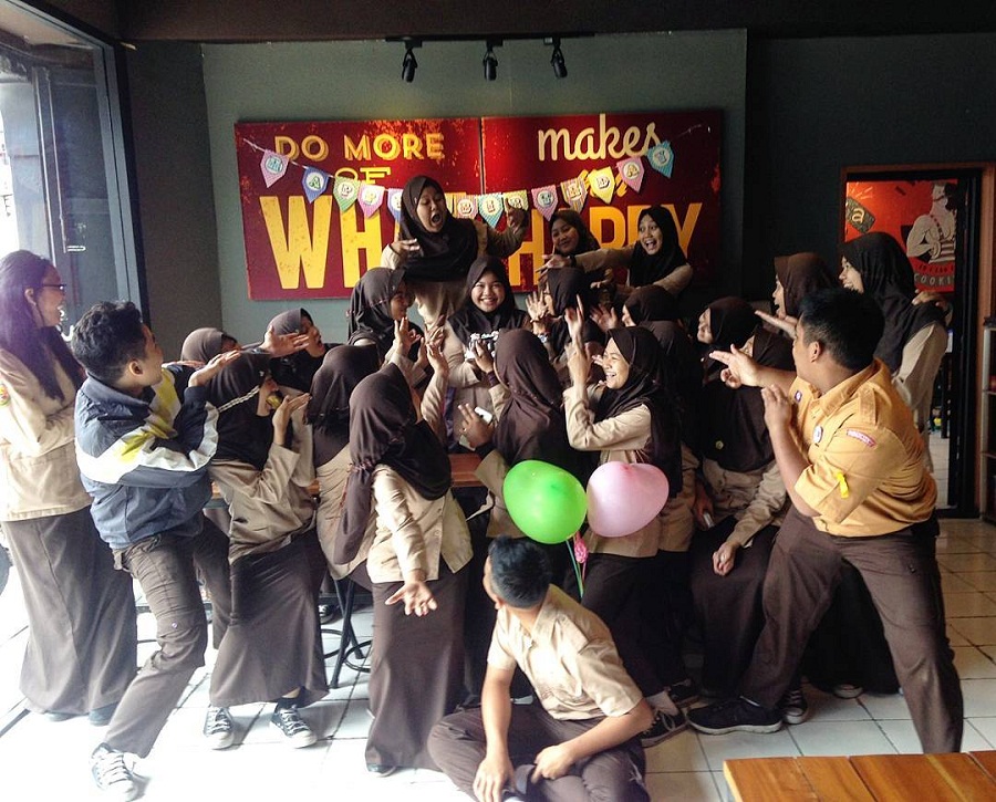 Warung Up Normal Tasikmalaya. (Foto: Instagram/irawanzz)