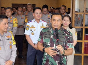 Kodam Jaya Bersihkan Sisa Material Ledakan di Gudang Peluru
