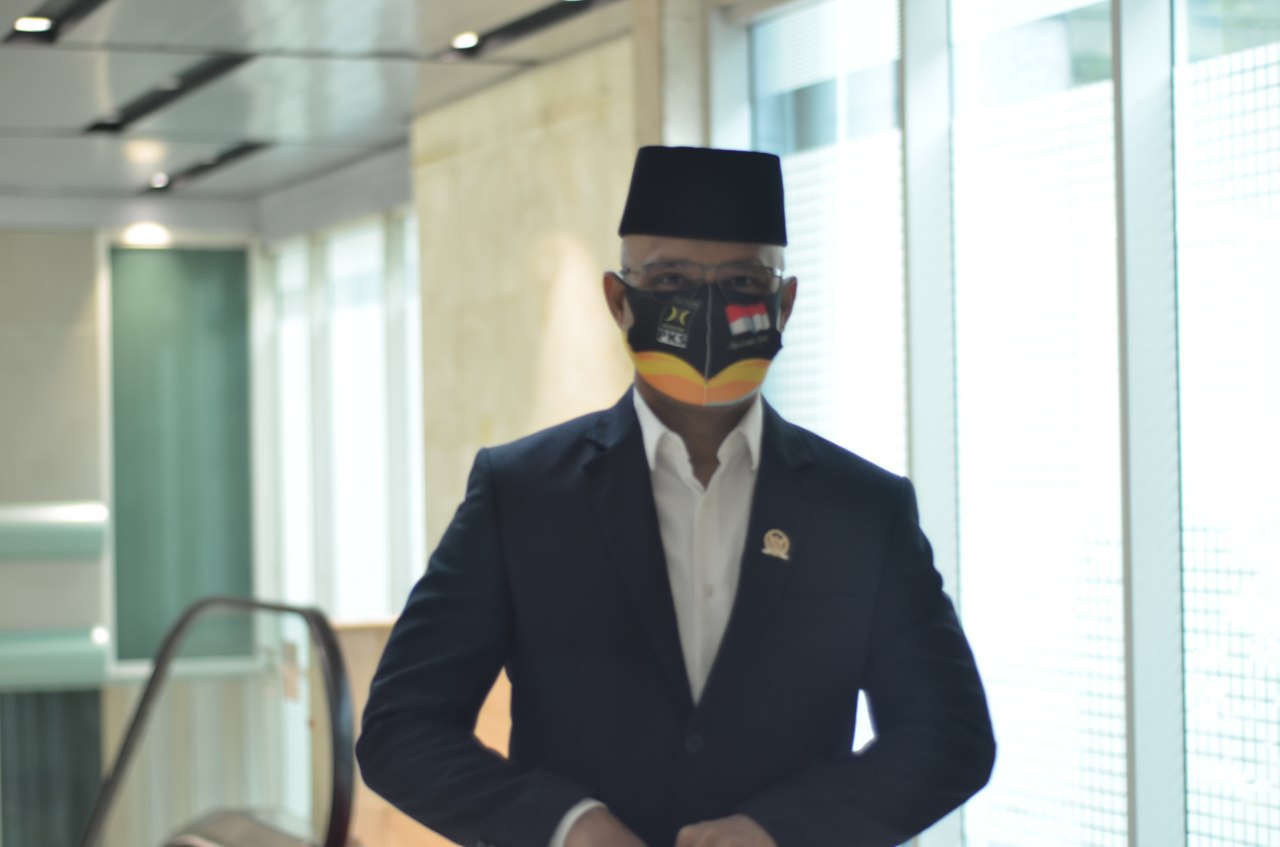 Kasus COVID-19 Tembus 1 Juta, DPR Sebut Kondisi Indonesia Kritis
