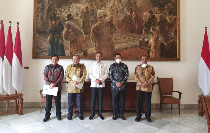 Bertemu Pimpinan DPD, Jokowi Sepakat Perkuat Pendidikan Islam