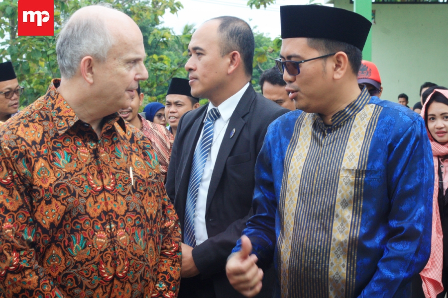 Dubes AS Joseph R. Donovan Kunjungi Pesantren Daar El-Qolam Tangerang