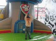 Keseruan Paw Patrol Adventure Bay Bounce di Carstensz Mall, Mari Ajak Anak Liburan!