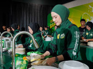 Meriahkan Hari Kartini Aksi Para Ibu Adu Cepat Cuci Piring Secepat Kereta Whoosh
