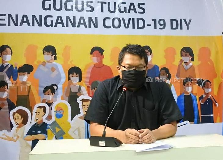 Anggota Tim Perencanaan Data dan Analisis Gugus Tugas COVID-19 DIY dr Riris Andono. (Foto: MP/Teresa Ika)